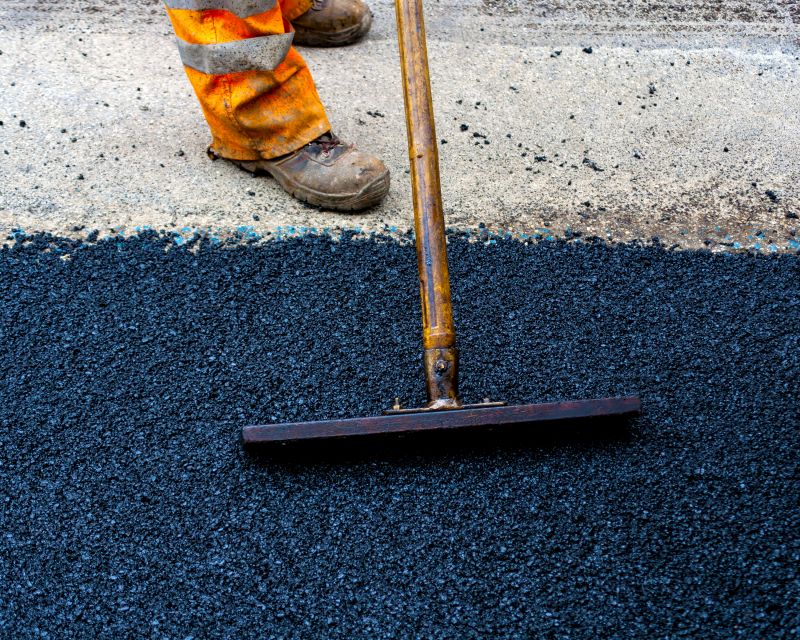 Blacktop Driveway Repair in Savannah, GA